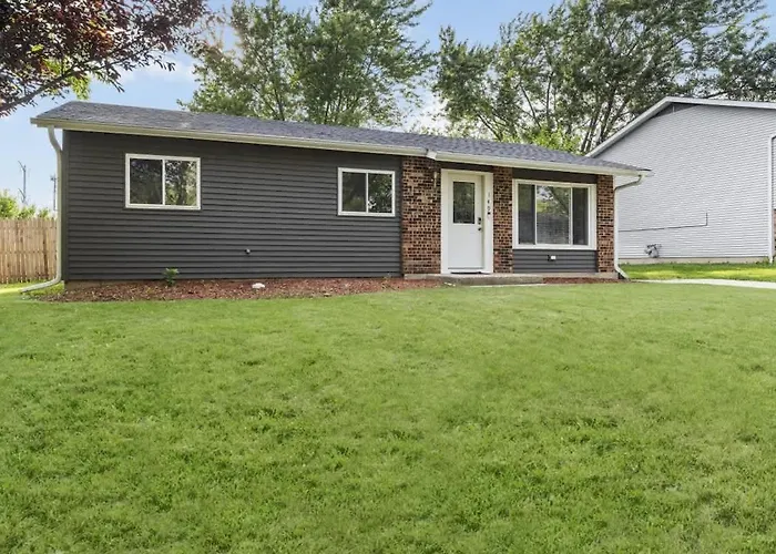 King Bed 7 Min To Hwy & Mall Bolingbrook
